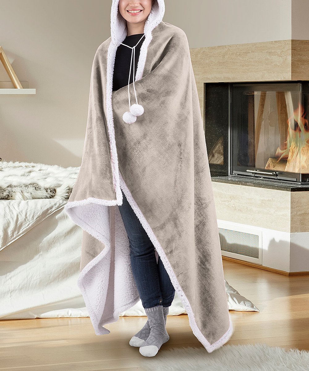 cozy blanket 1 - Cozy Hooded Sherpa Blanket with Pockets ONLY $18.99! (Reg $60)